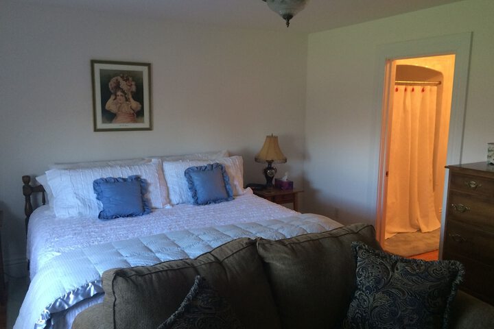 Room 12 of 21