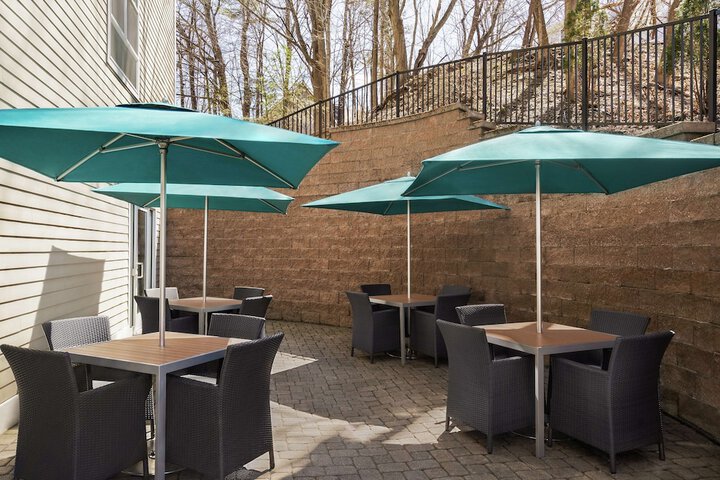 Terrace/Patio 43 of 43