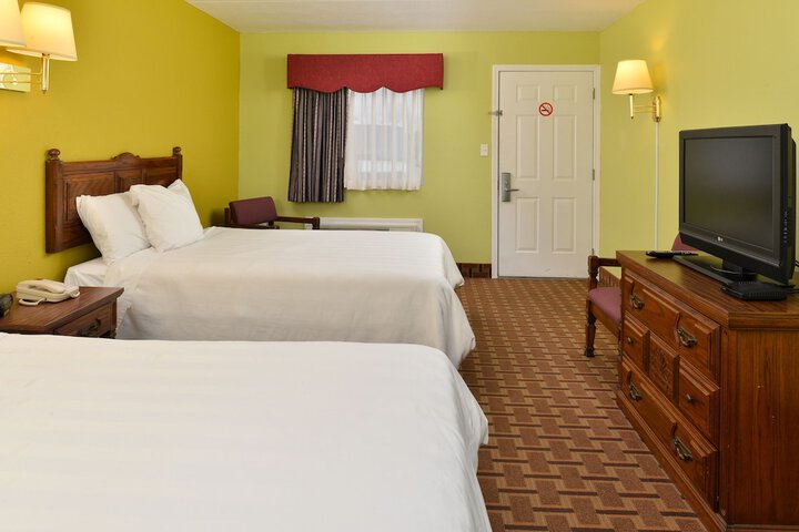 Room 16 of 17