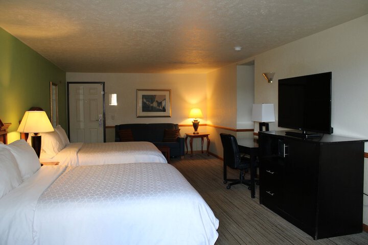 Room 28 of 34