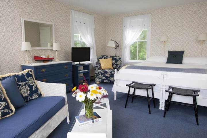 Room 53 of 135