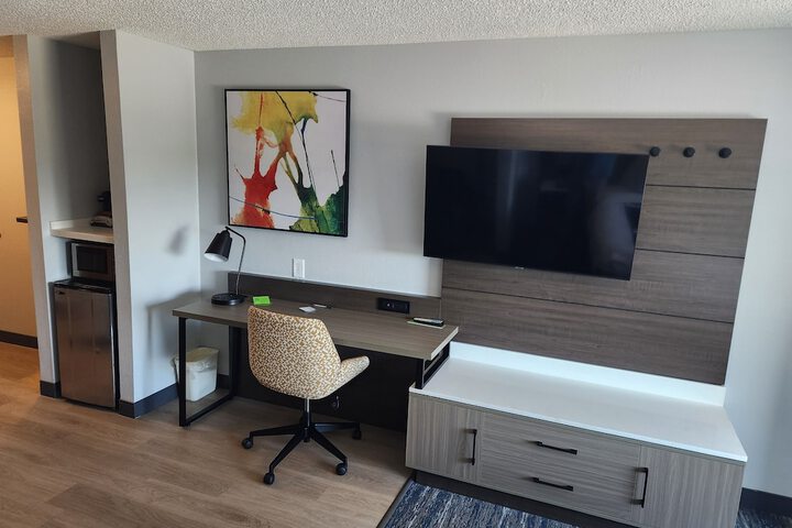 La Quinta Inn & Suites by Wyndham Warner Robins - Robins AFB