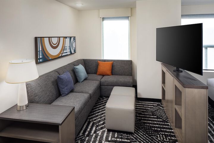 Hyatt House Royal Oak / Birmingham