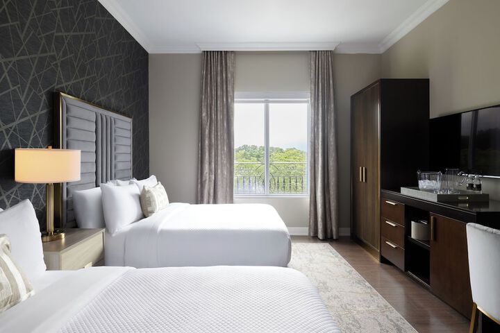 Chateau Grande Hotel