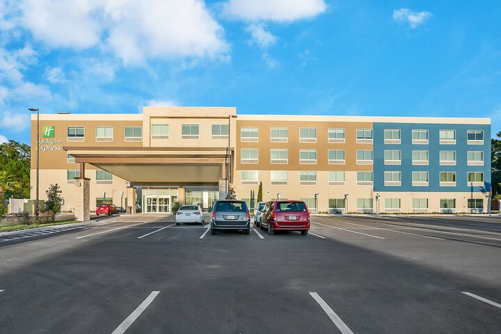 Hotel 3 of 56