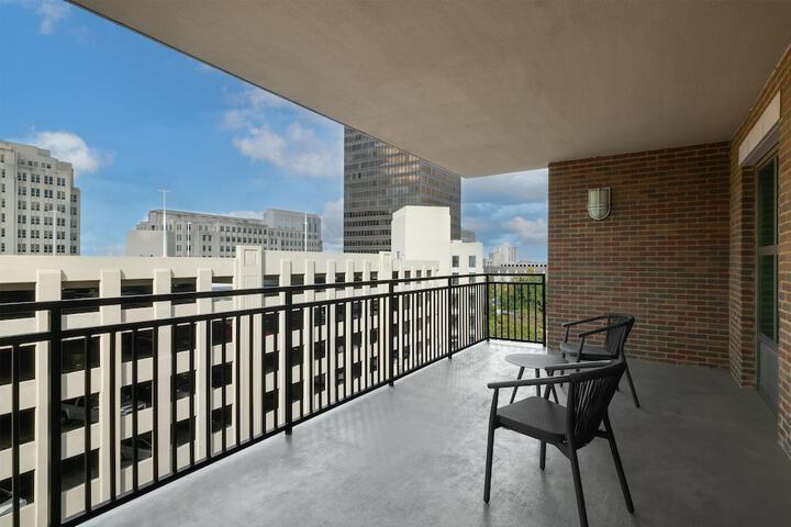 Hampton Inn & Suites Baton Rouge Downtown