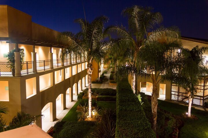 Hotel 16 of 105