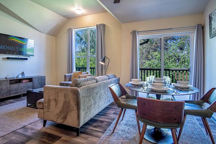 Della View 2BR Condo - in the Heart of Historic Downtown Hailey!