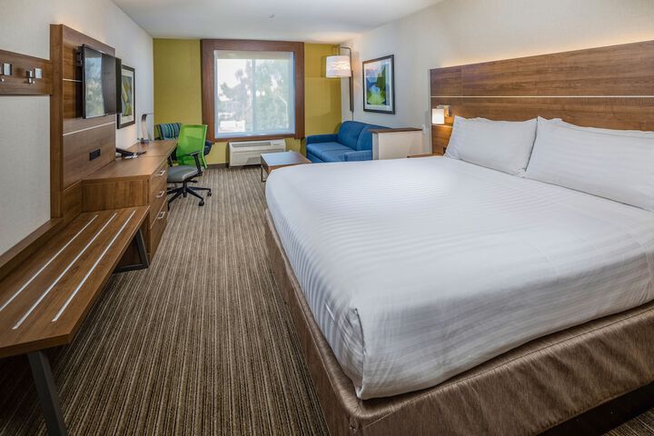 Room 20 of 48