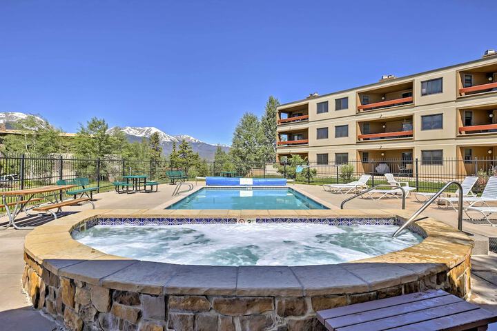 Lakefront Dillon Condo w / Pool Access: Near Skiing