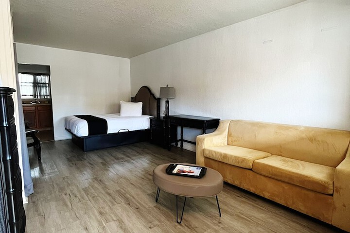 Holiday Isles Resort
