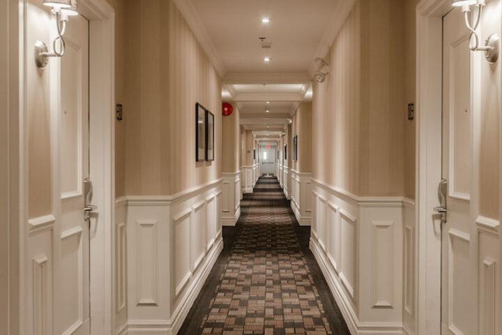 Le St-Martin Hotel & Suites Laval