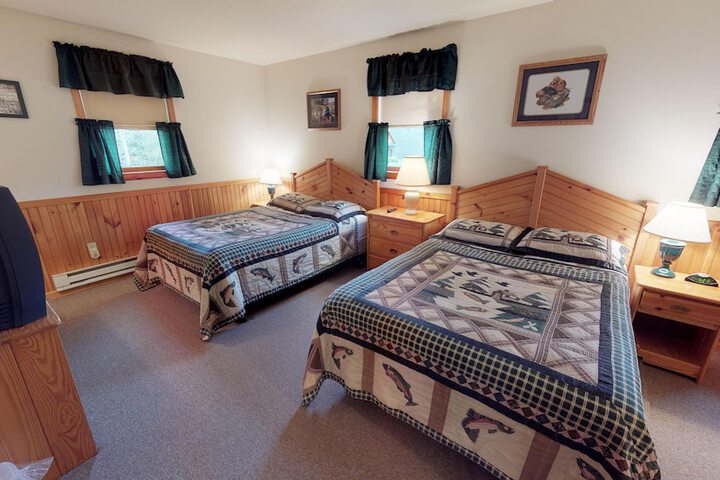 Room 152 of 176