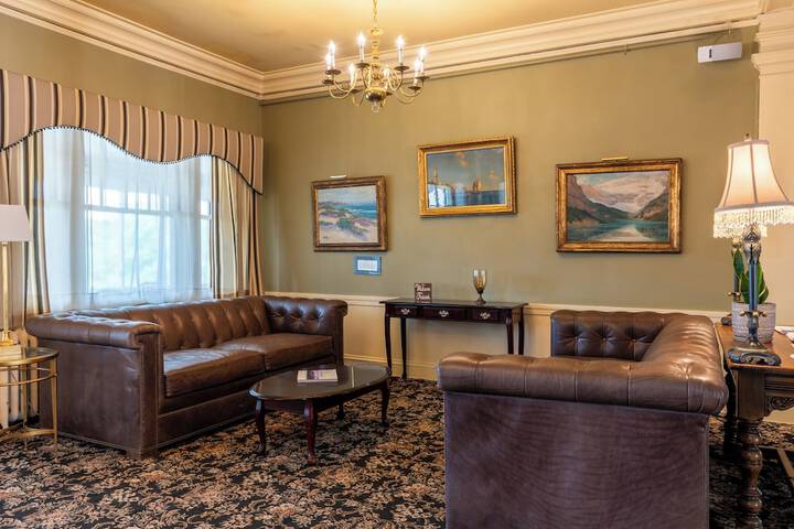 Hotel Interior 24 of 134