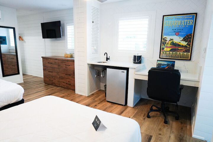 Room 32 of 131