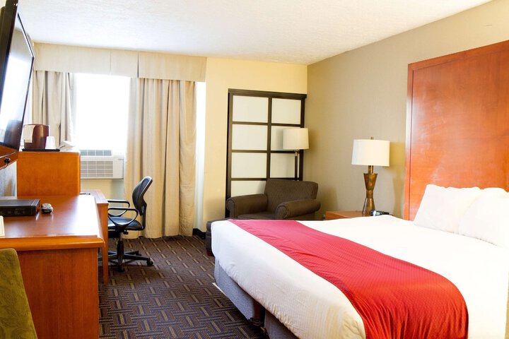 Room 17 of 48