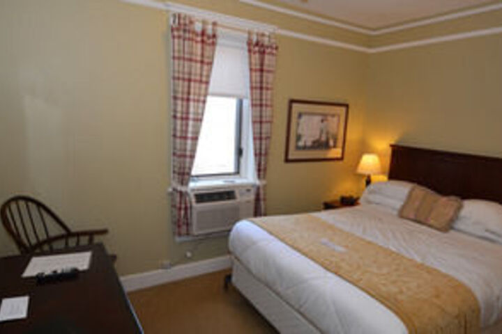 Archer House River Inn