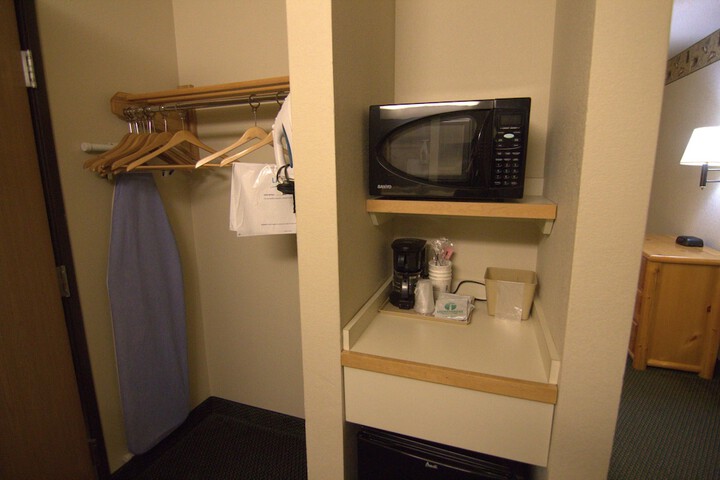 Shell Lake Lodge a Travelodge by Wyndham