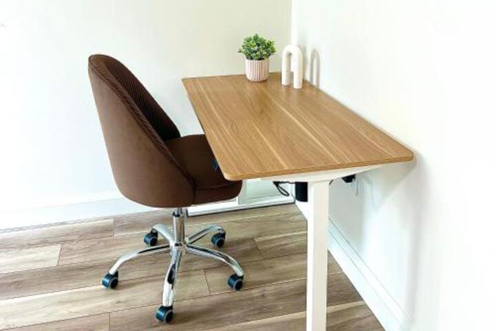 Luxury Furnished Apartment in Heart of Quincy