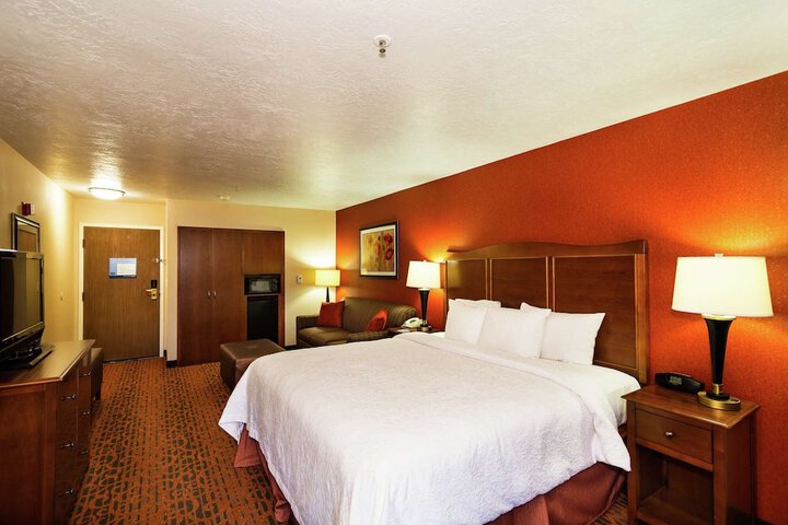 Room 41 of 59