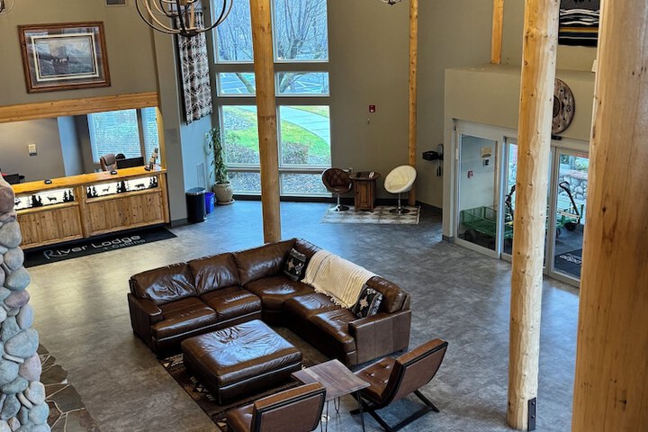 River Lodge and Cabins