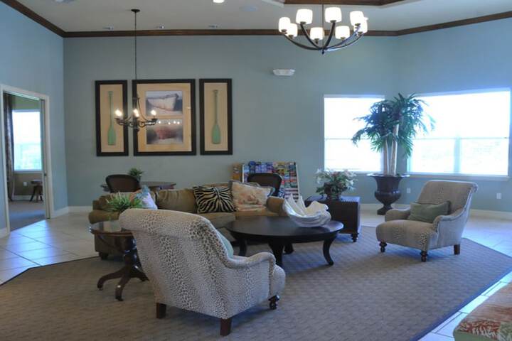 Hotel Interior 11 of 48