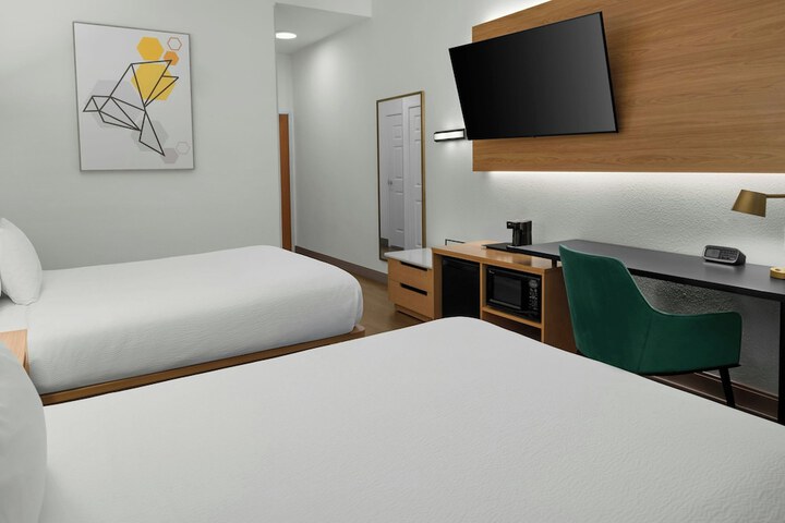 Fairfield Inn and Suites by Marriott Sacramento Elk Grove