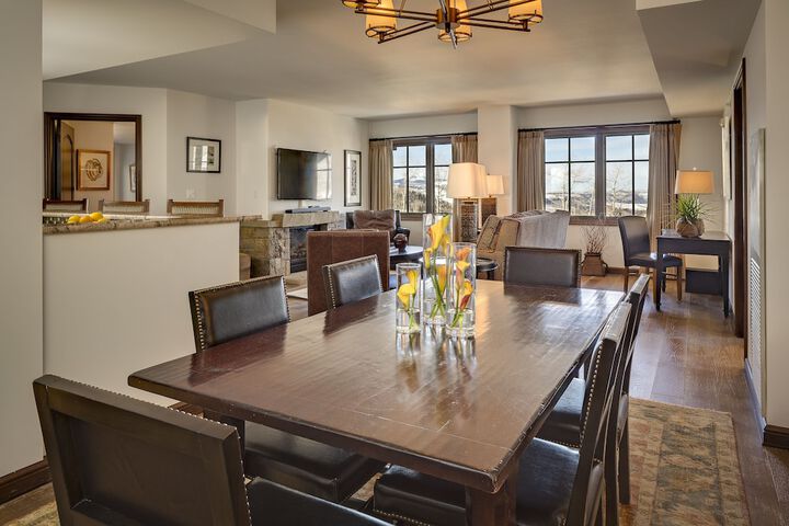 Madeline Hotel & Residences Auberge Collection