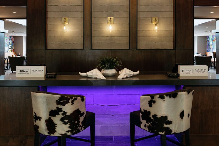 Hotel Interior 14 of 144
