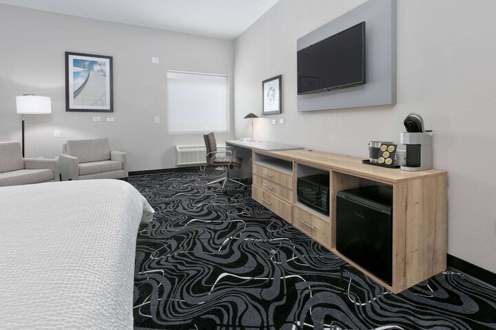 Room 16 of 45