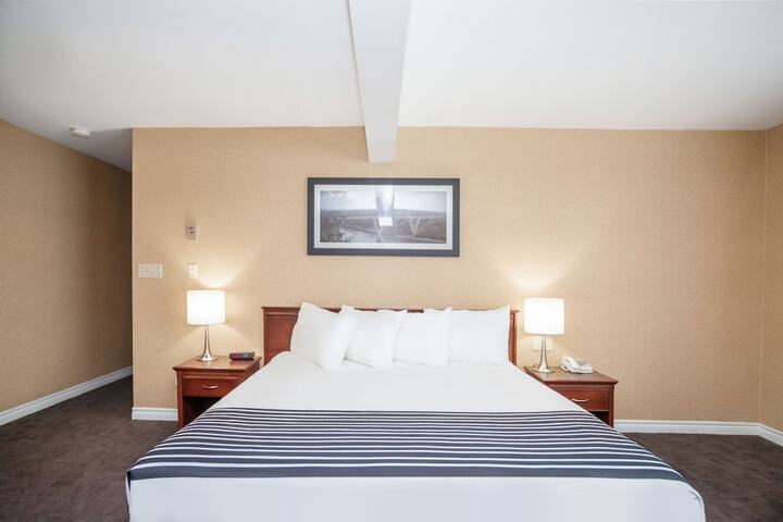 Room 20 of 53