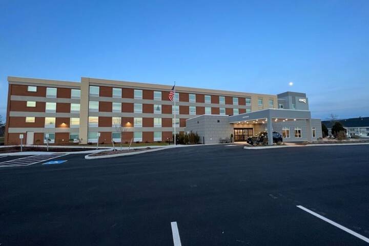 Hotel 2 of 40