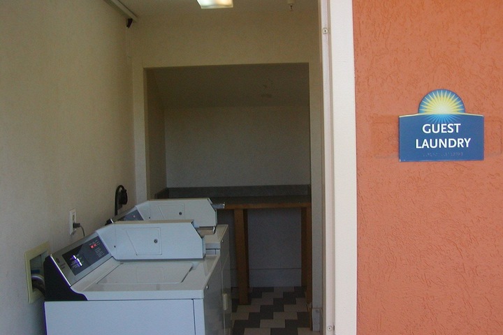 Room 14 of 26