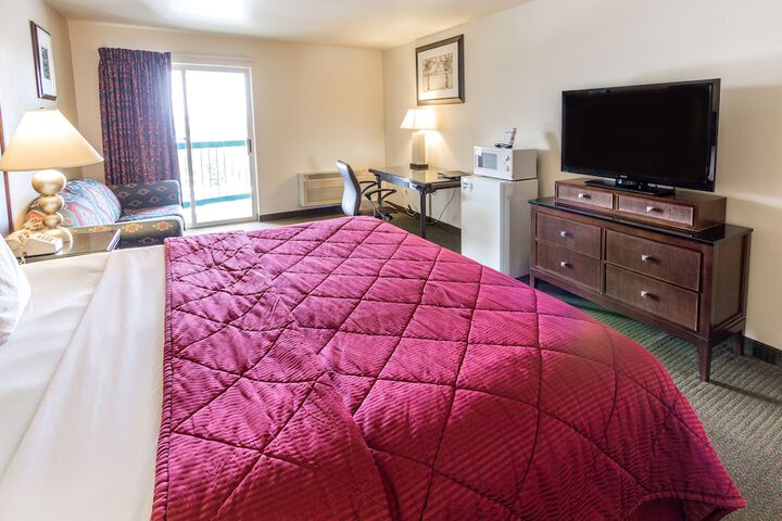Room 15 of 51