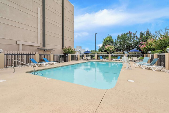 Pool 8 of 48