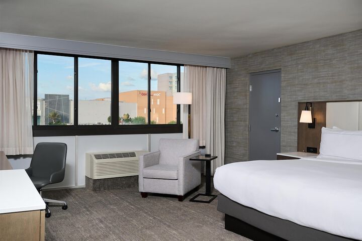 DoubleTree by Hilton Buena Park