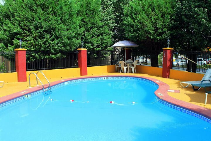 Pool 11 of 62