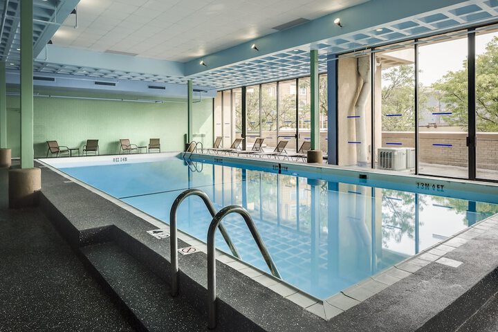 Holiday Inn Rock Island by IHG