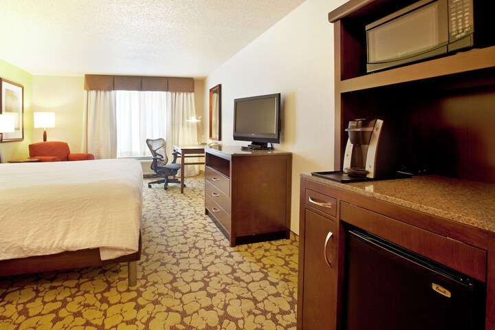 Room 19 of 39