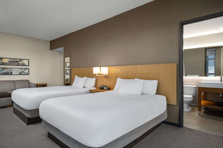 Hyatt Place Iowa City Downtown