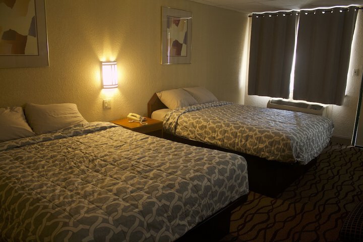 Room 14 of 21