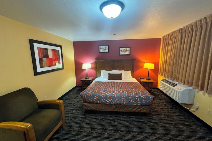 Room 32 of 55