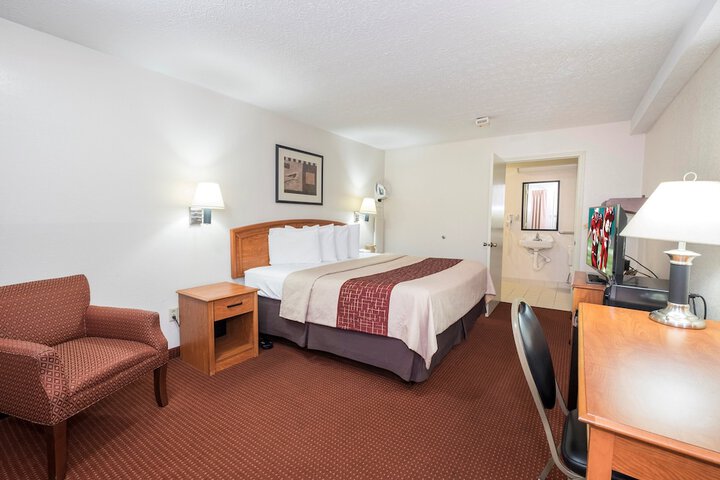 Room 15 of 23