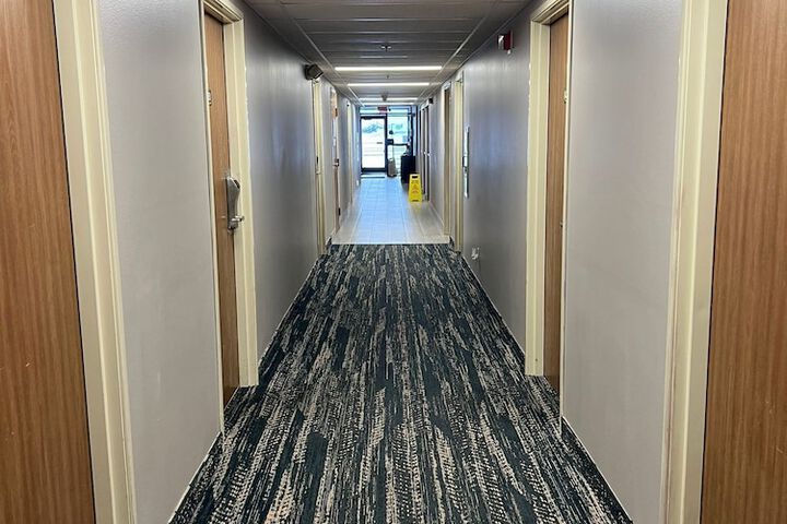 Ballroom/Hall 39 of 44