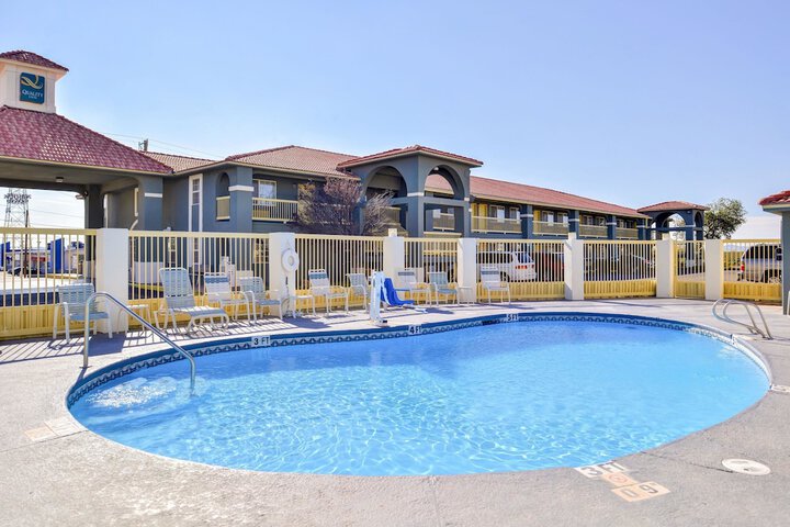Pool 6 of 23