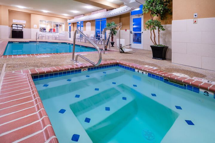 Holiday Inn Manassas - Battlefield by IHG