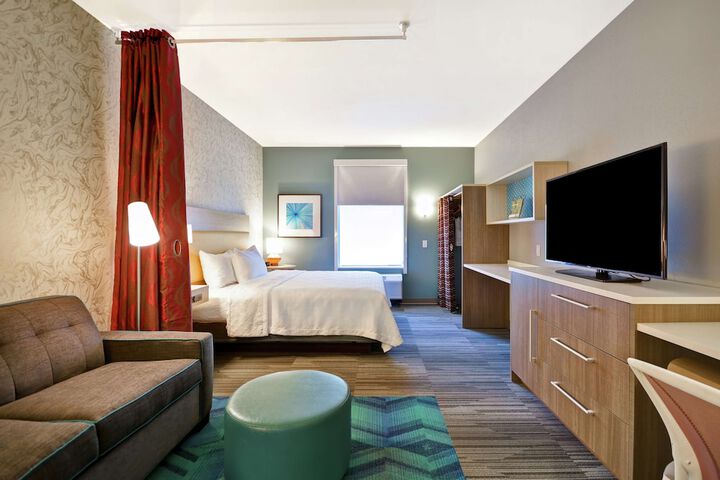 Room 26 of 49