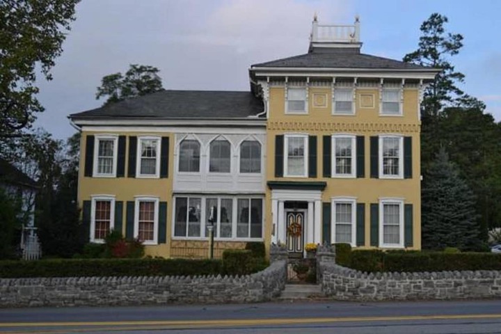 Hotel 3 of 51