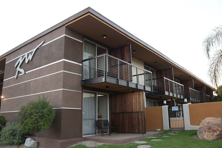 Kellogg West Conference Center and Hotel