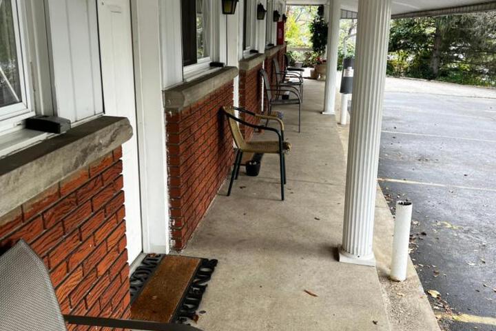 Hopwood Motel
